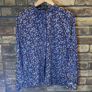 Karl Lagerfeld - NEW! Paris Flower Top 
Size Small